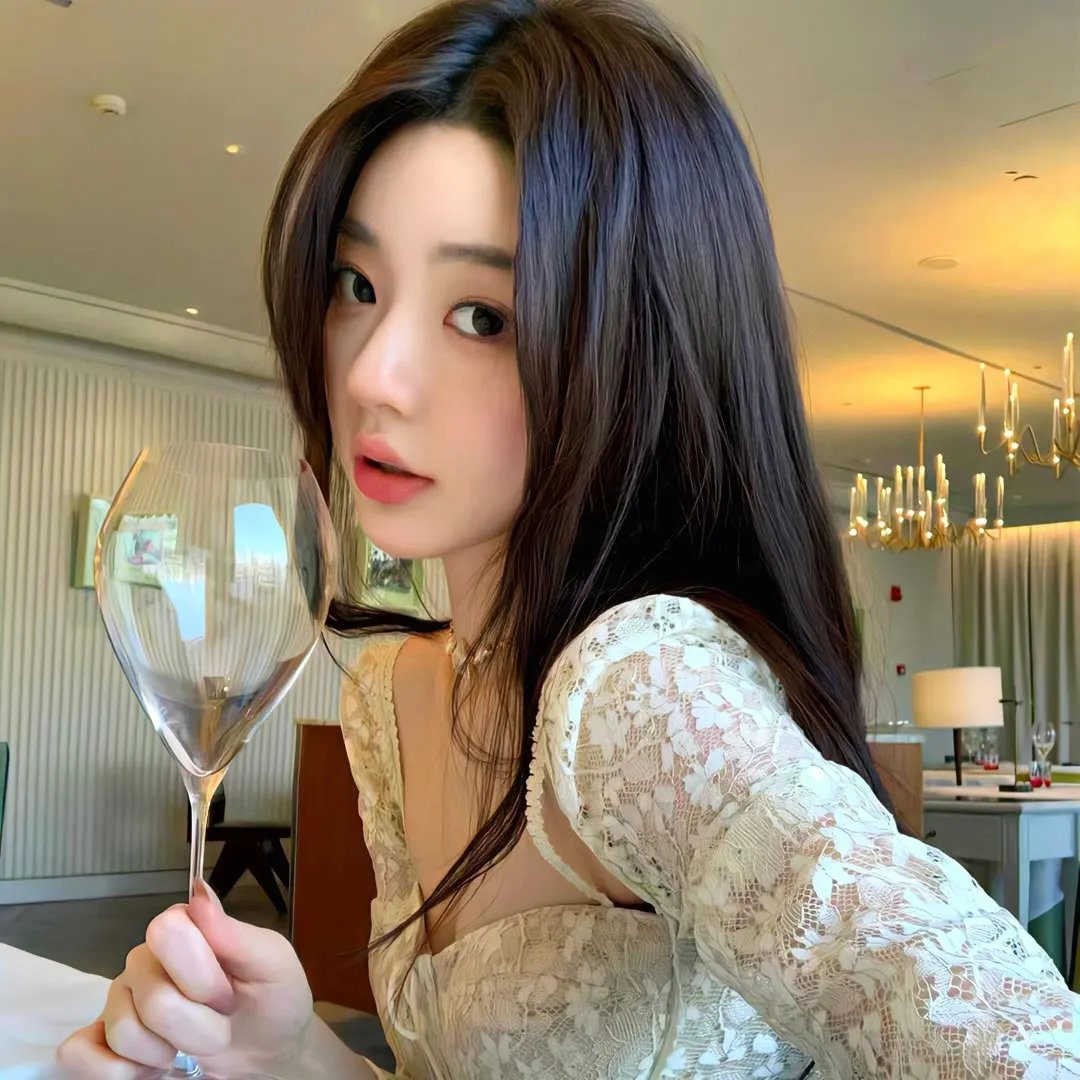 50英尺高的女人